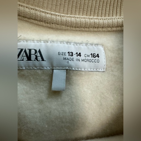 Zara girls shirt with bow Long sleeve shirt with a round neck and button sz13-14 - Picture 6 of 6